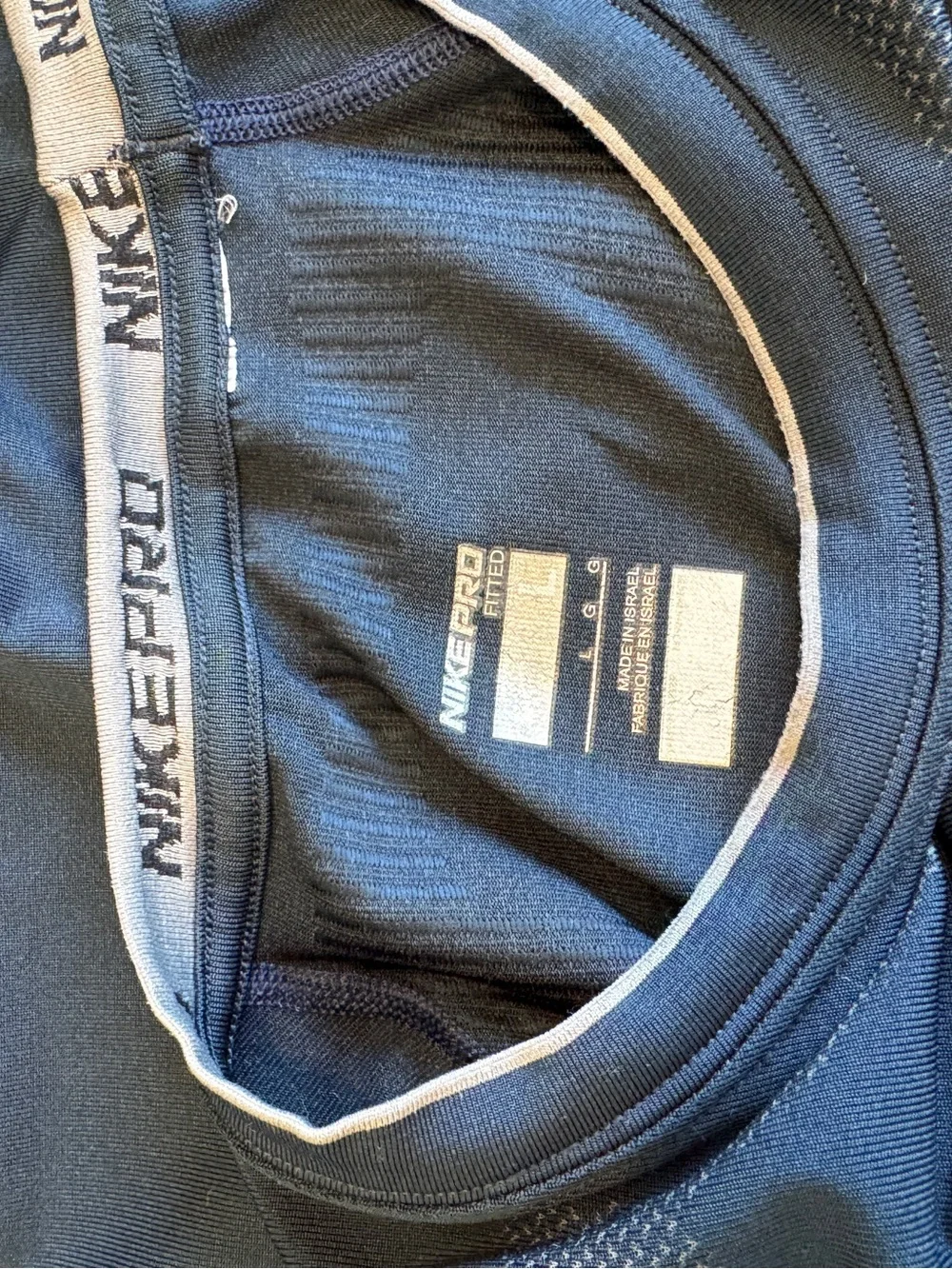 Vintage Nike Pro Fitted Seamless Compression Training Shirt Navy Men’s L
